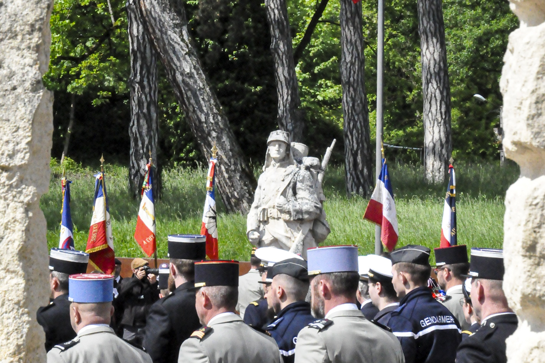 Aux Glacis Besancon Commemore Le Huit Mai 2
