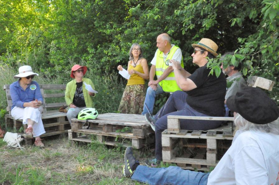 Les opposant·e·s aux « grands projets inutiles » attendent Ludovic Fagaut au tournant