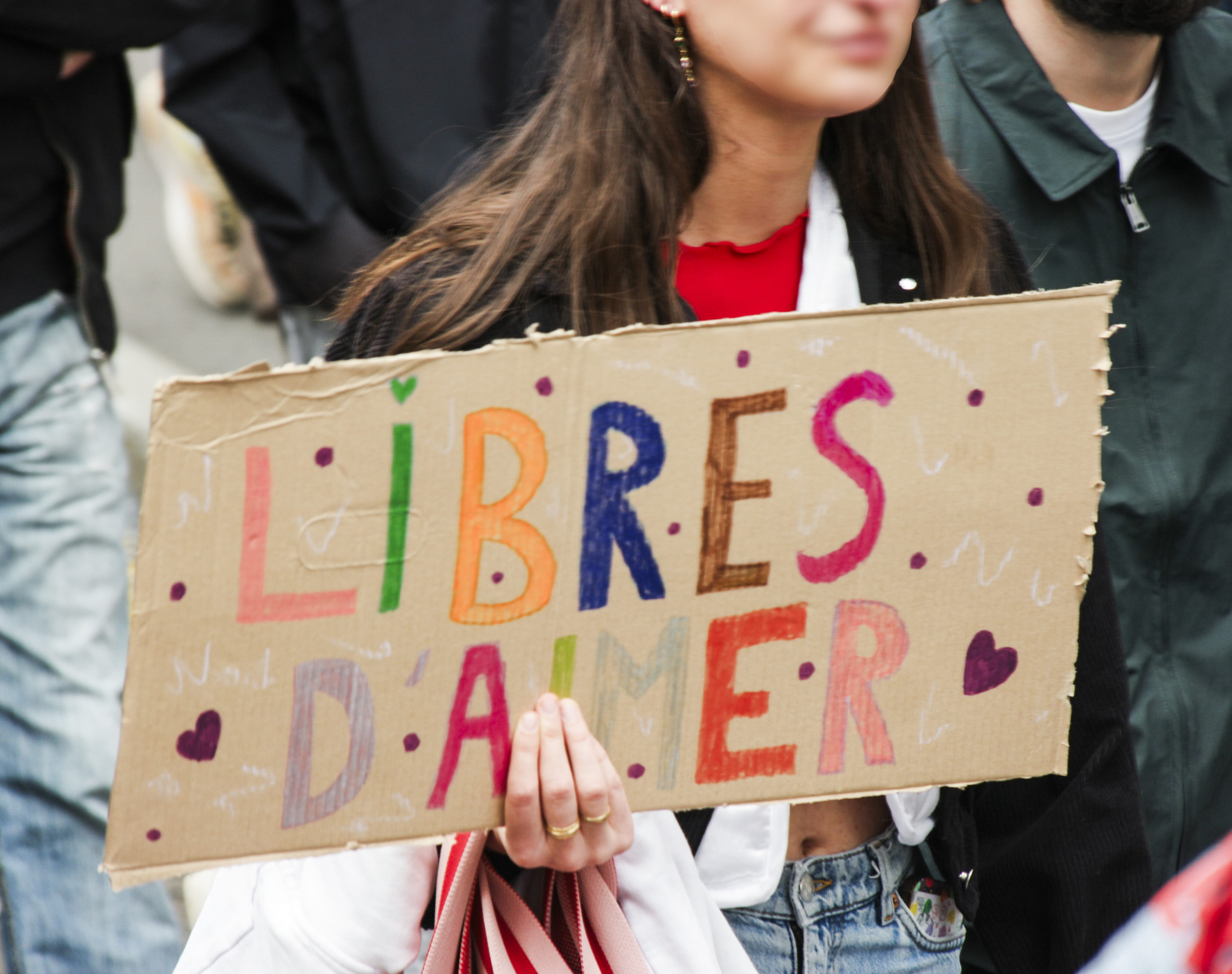 Une pancarte libres d'aimer