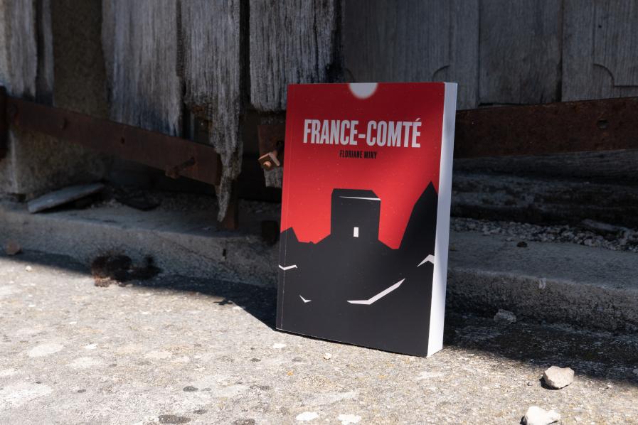 Avec son premier roman « France-Comté », Floriane Miny nous met en garde contre un futur pas si fictionnel