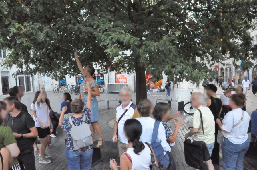 Un (modeste) rassemblement pour le droit à l’IVG